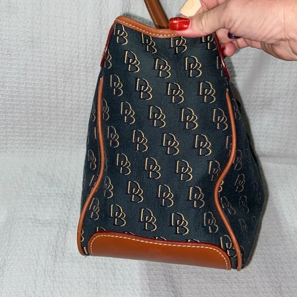 RARE Vintage Like new DOONEY & BOURKE Canvas Monogram ahoulder Bag